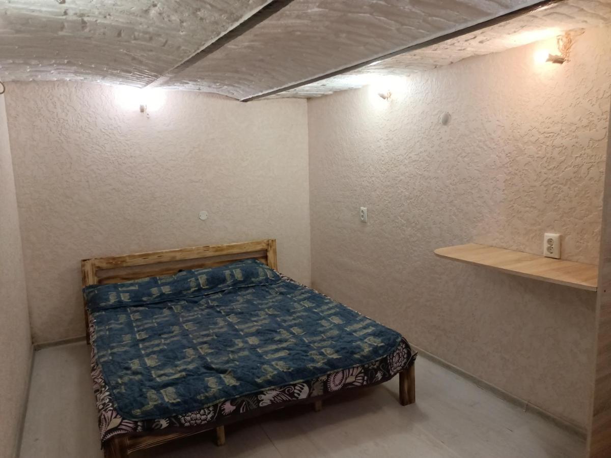 Krone Hostel Ужгород Экстерьер фото