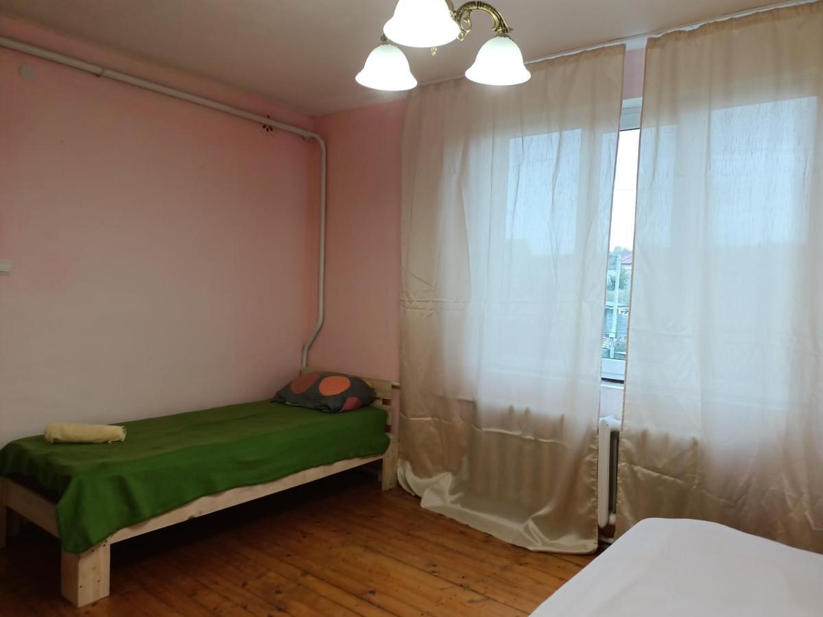 Krone Hostel Ужгород Экстерьер фото